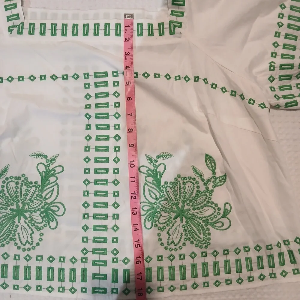 Sugarlips Womens 2X White Green Embroidered Square Neck Puff Sleeve Blouse Top
